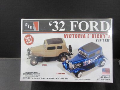 32 Ford Victoria "Vicky" 2 in 1 Kit